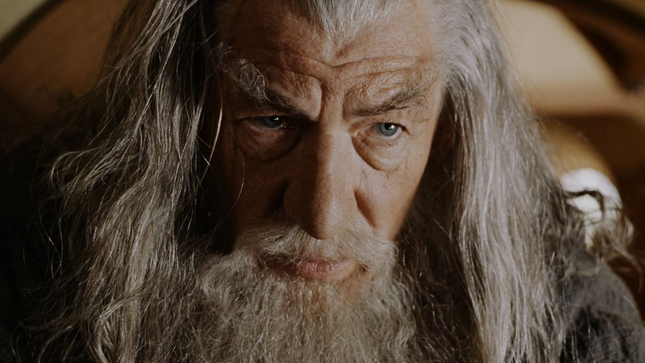Ian McKellan, Yüzüklerin Efendisi'ndeki Gandalf rolünde. 